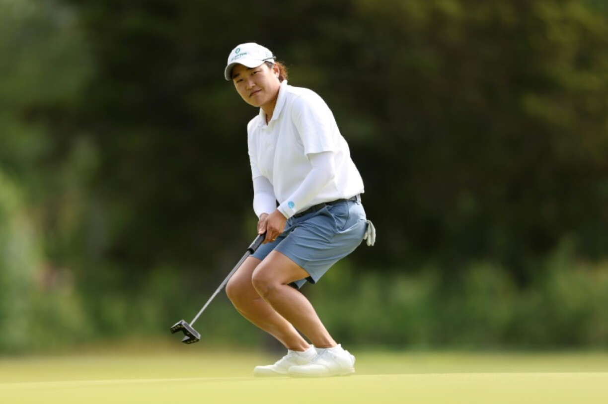 Lee Il-hee grabbed a share of the first-round lead at the LPGA Shoprite Classic in New Jersey with an eight-under-par 63