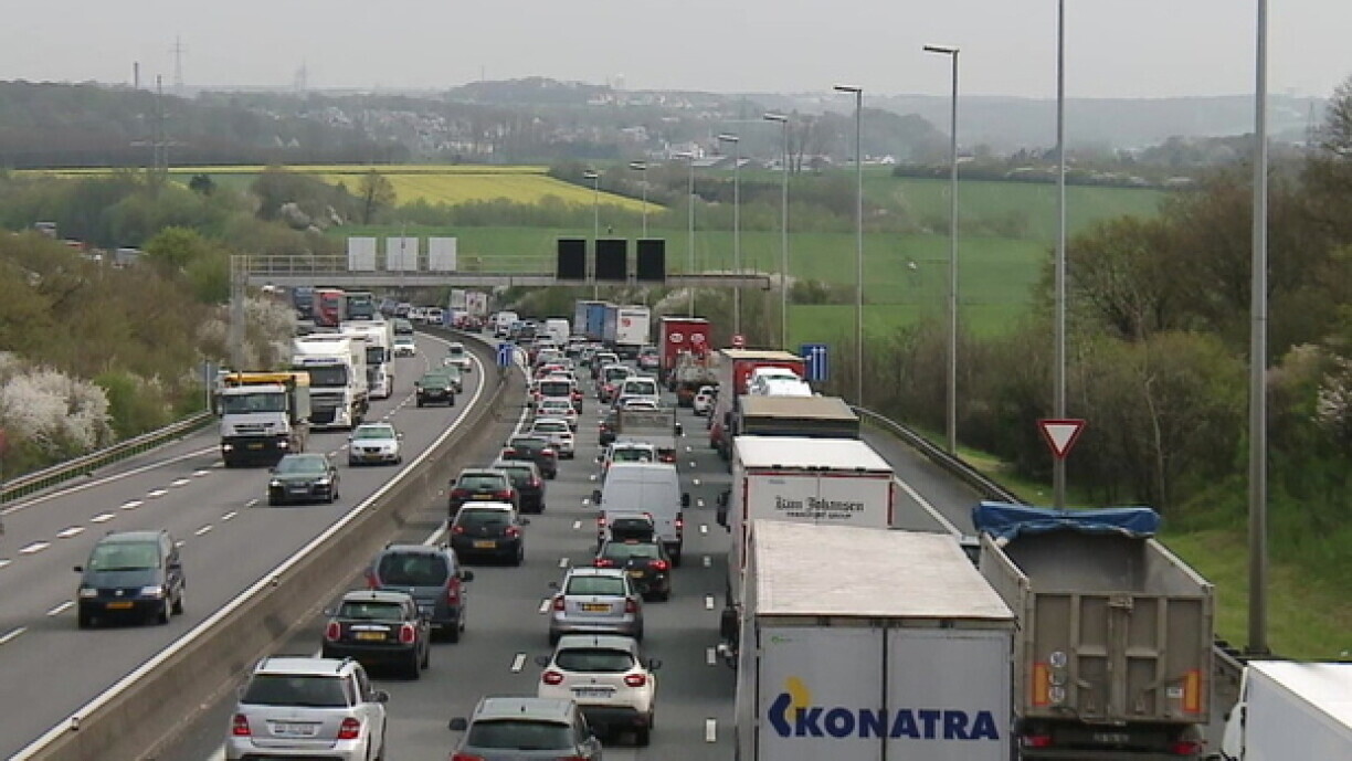Stau op der A4.