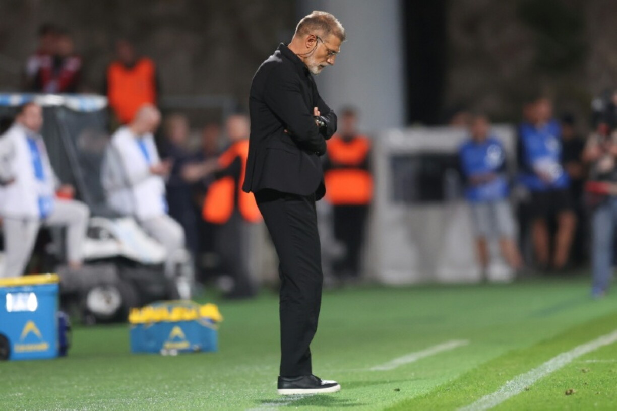 Le sélectionneur de la Croatie Slaven Bilic ne peut masquer sa déception lors de la lourde défaite de la Croatie contre l'Angleterre, le 3 octobre 2026 à Rijeka