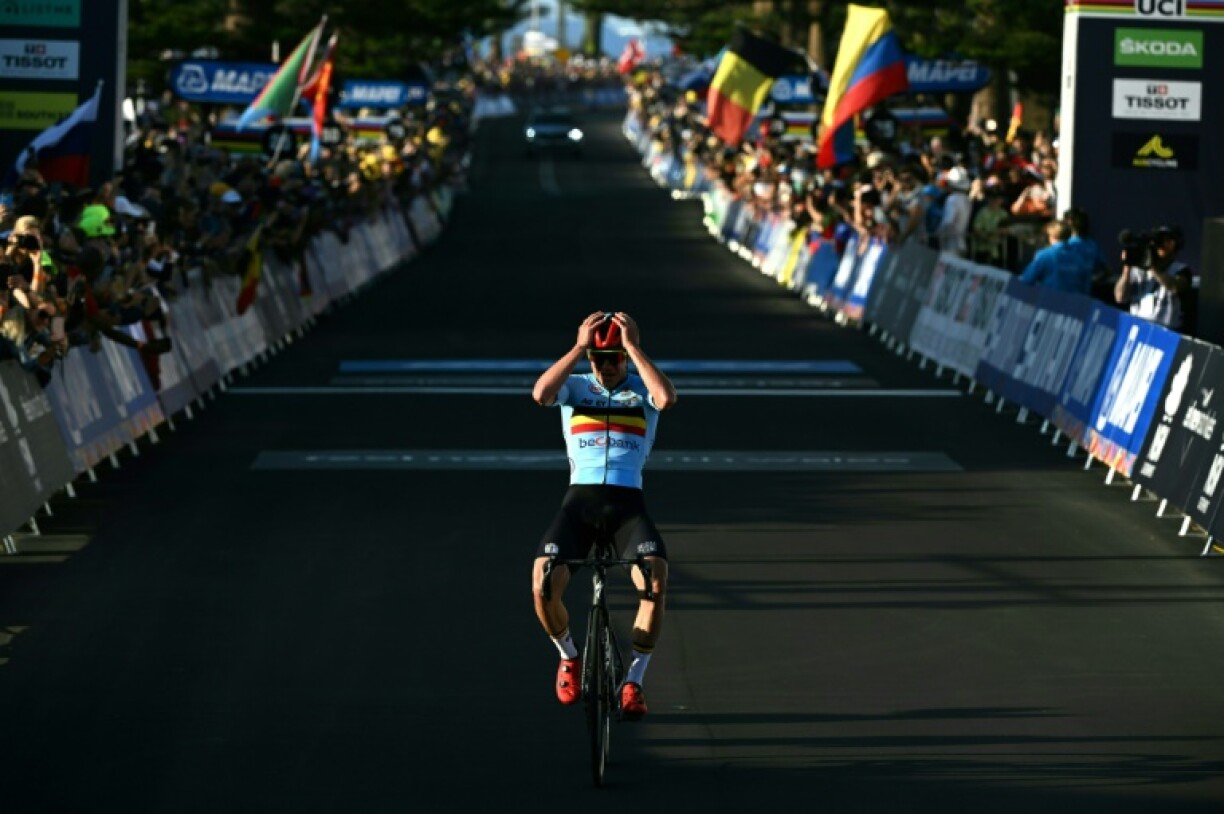 Le coureur belge Remco Evenepoel lors de sa victoire aux championnats du monde sur route, le 25 septembre 2022 à Wollongong, en Australie
