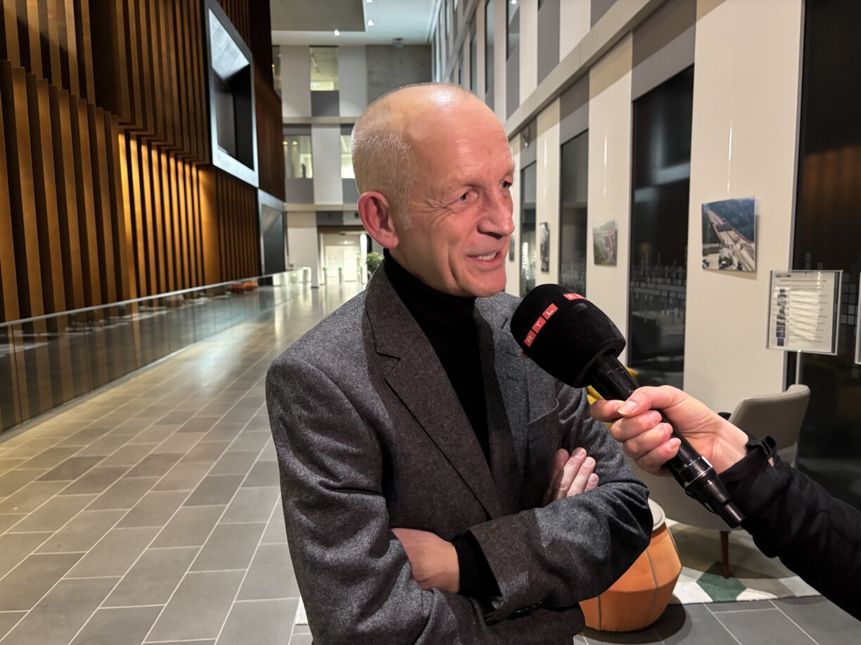 Pol Urbany, Affekot vun CLT-UFA