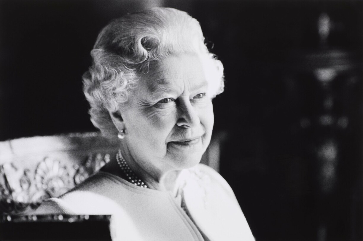 Elisabeth II, Queen of the United Kingdom and Commonwealth Realms