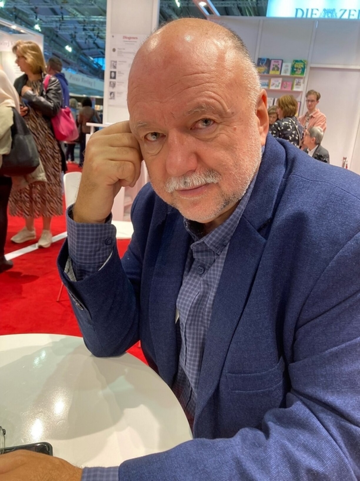 Den Andrej Kurkow op der Frankfurter Buchmesse 2022