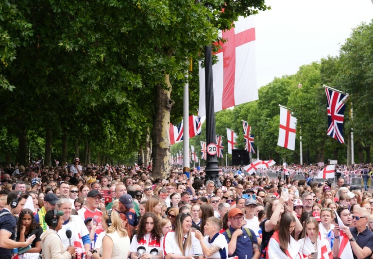 Thousands of fans packed The Mall to celebrate England's Euro 2025 triumph