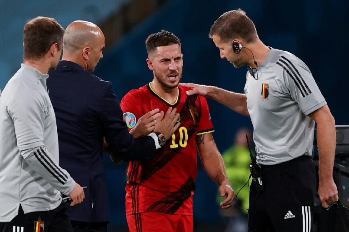 Le milieu belge Eden Hazard lors de son remplacement contre le Portugal en 8e de finale de l'Euro le 27 juin 2021 à Séville