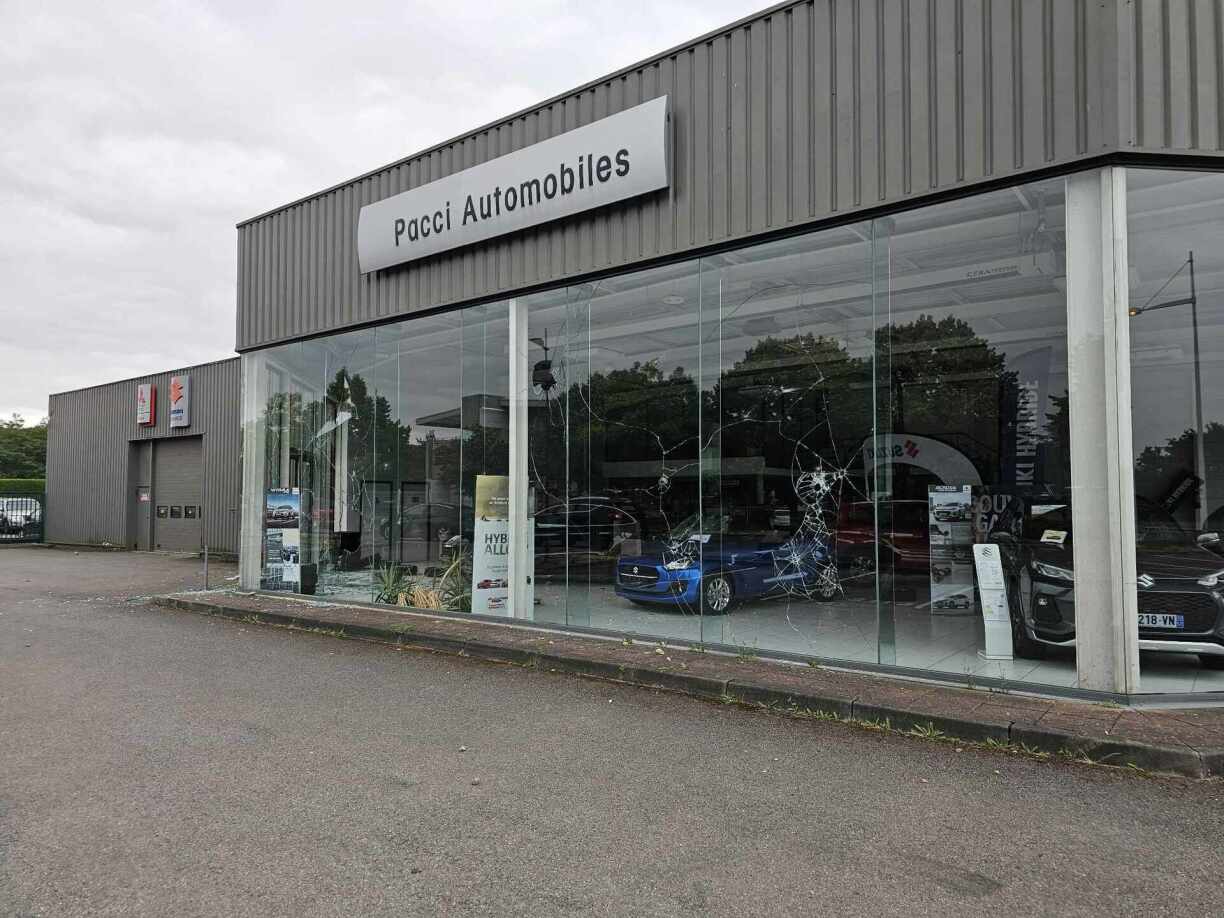 The Pacci automobiles dealership has been vandalised.