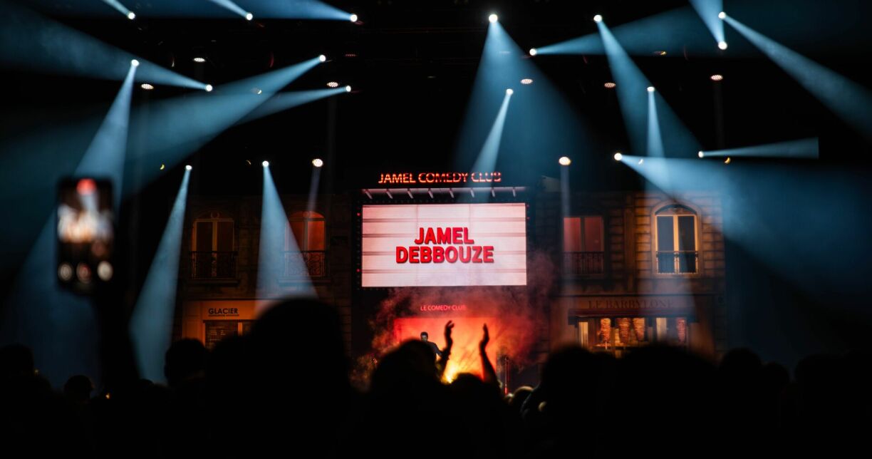 Le décor du Jamel Comedy Club a voyagé avec la troupe d'humoristes jusqu'à la Rockhal