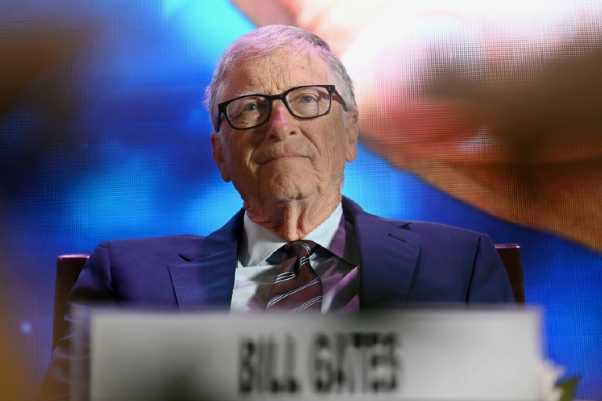 US-Abgeordnete wollen Microsoft-Gründer Bill Gates im Skandal um den verstorbenen Sexualstraftäter Jeffrey Epstein anhören. Gates sei für den 10. Juni vorgeladen, hieß es. Ein Gates-Sprecher erklärte, der Unternehmer wolle alle Fragen beantworten.