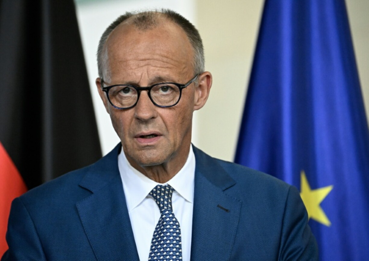 Le chancelier allemand Friedrich Merz participe à une conférence de presse à la Chancellerie à Berlin, le 27 août 2026