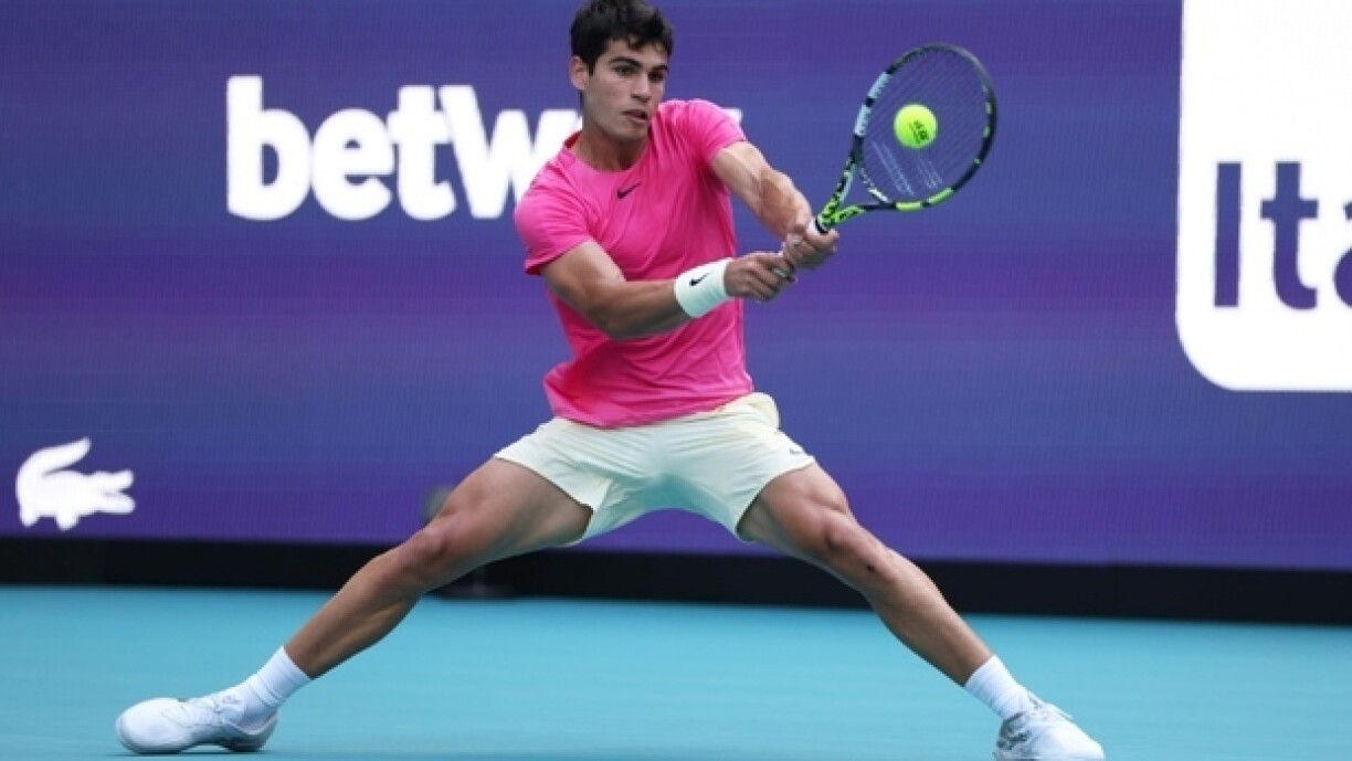 L'Espagnol Carlos Alcaraz contre l'Argentin Facundo Bagnis, le 24 mars 2023 à Miami