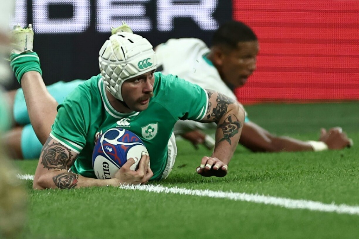 Ireland wing Mack Hansen in action at the 2023 Rugby World Cup