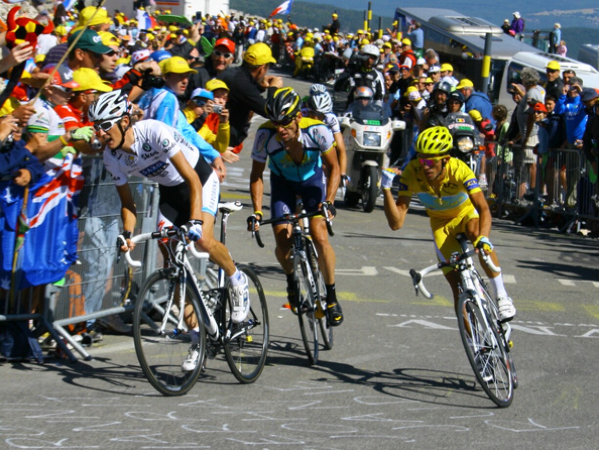 Andy Schleck (white) on Mont Ventoux ahead of Alberto Contador (yellow) and Lance Armstrong, 2009.