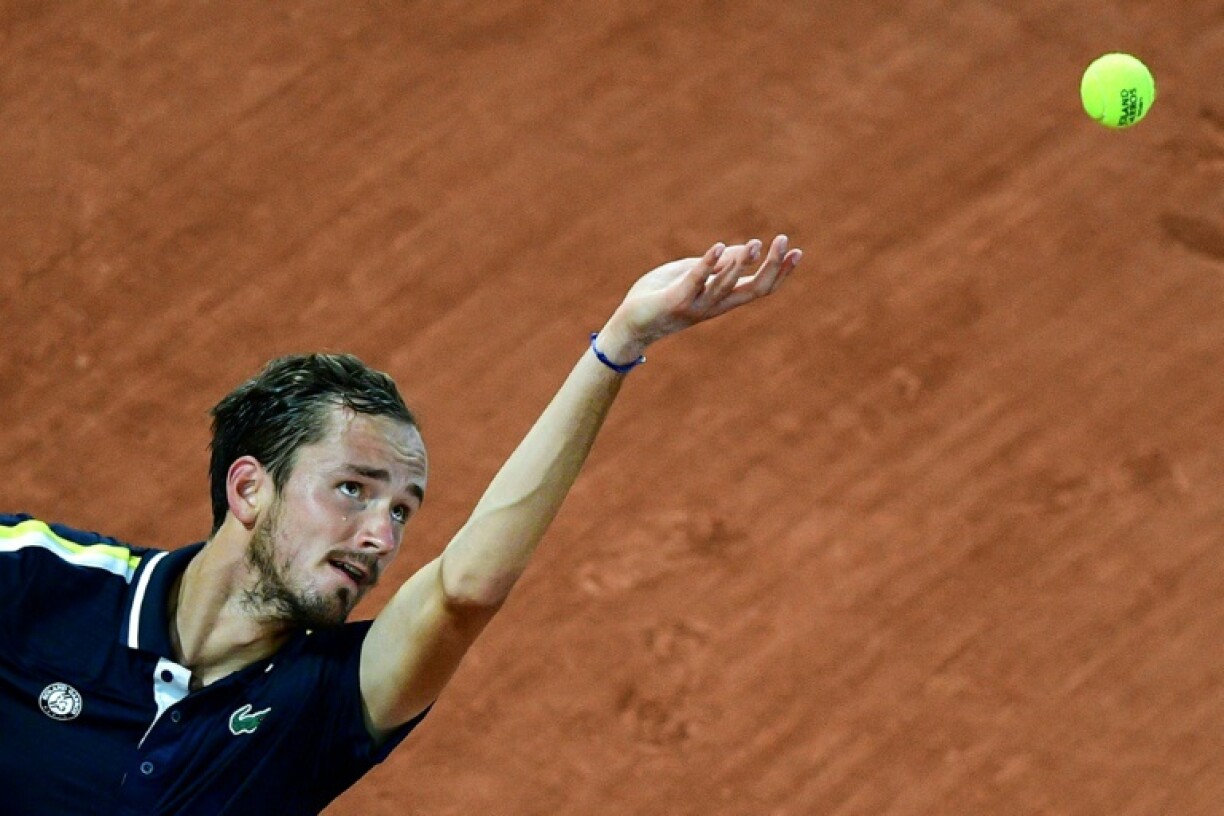 Le Russe Daniil Medvedev face à l'Américain Tommy Paul au 2e tour du tournoi de Roland-Garros, le 2 juin 2021