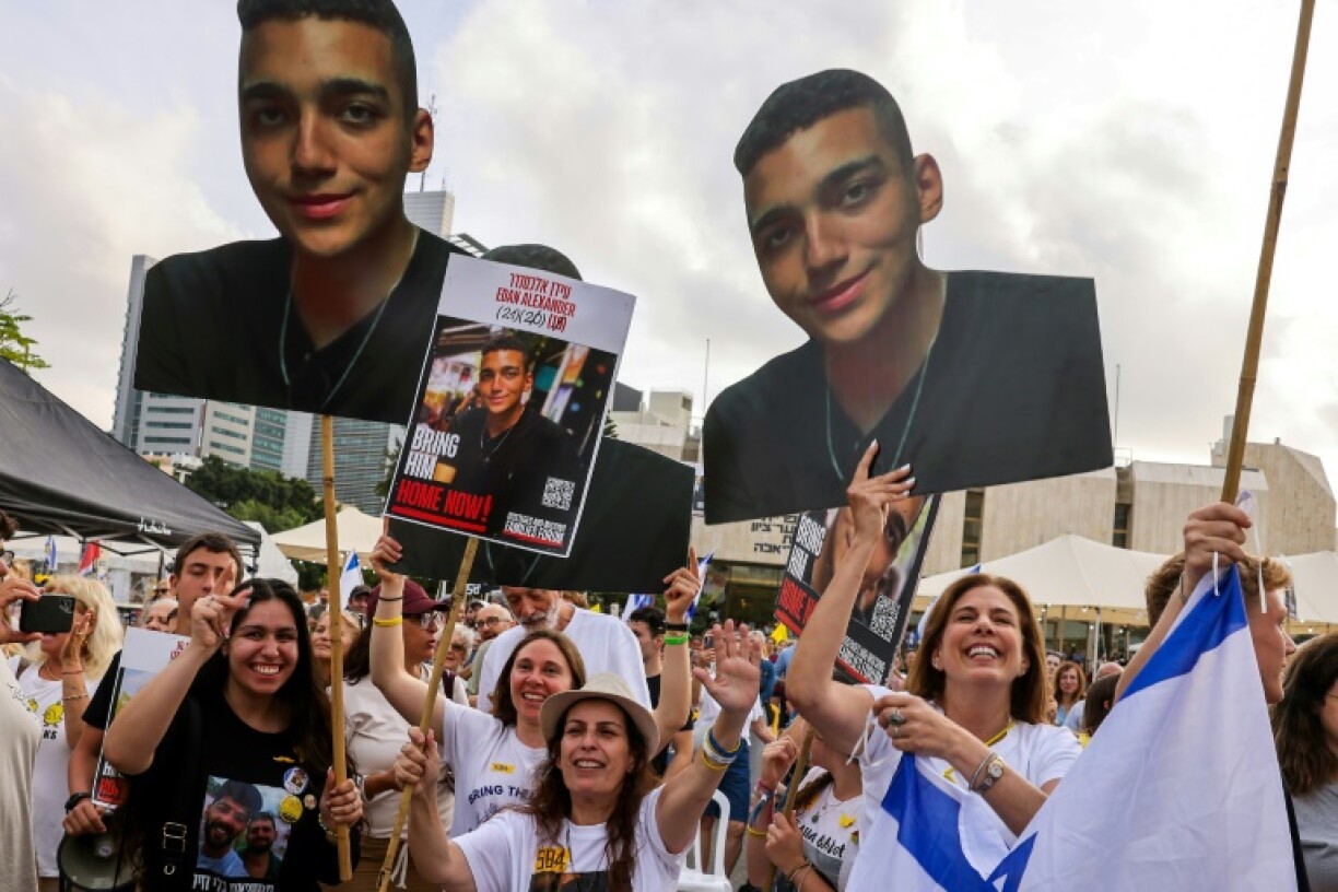 Netanyahu on Tuesday spoke on the phone with Alexander and US Middle East envoy Steve Witkoff