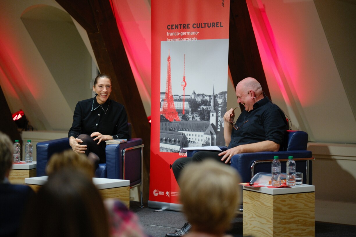 D'Andrea Petkovic war fir eng Liesung vum Pierre Werner Institut zu Lëtzebuerg.