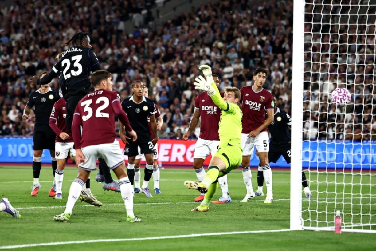 West Ham's new goalkeeper Mads Hermansen struggled badly