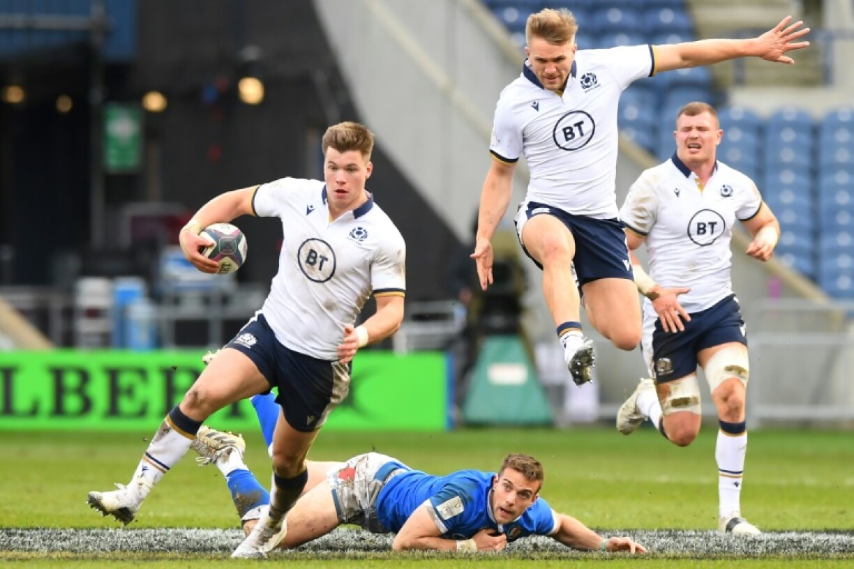 Le trois quarts centre écossais Huw Jones, auteur d'un essai contre l'Italie, lors du match du Tournoi des Six nations, le 20 mars 2021 à Edimbourg