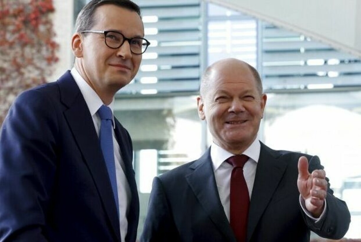 German Chancellor Olaf Scholz and Poland's Prime Minister Mateusz Morawiecki