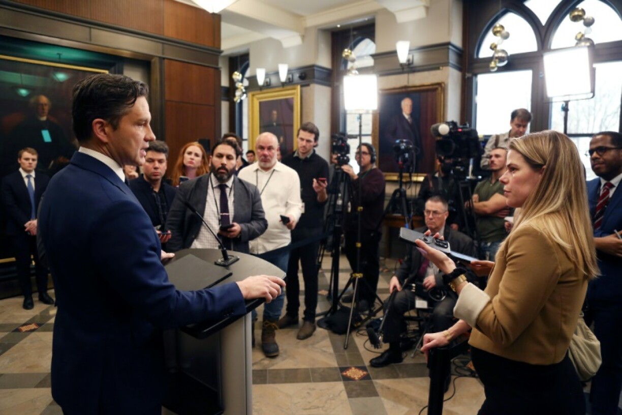 Conservative leader Pierre Poilievre tells reporters he wants snap elections now