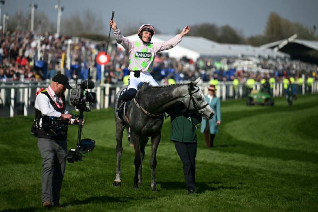 Lossiemouth completed a remarkable four wins from four Grade One races for trainer Willie Mullins on the first day of the Grand National Festival