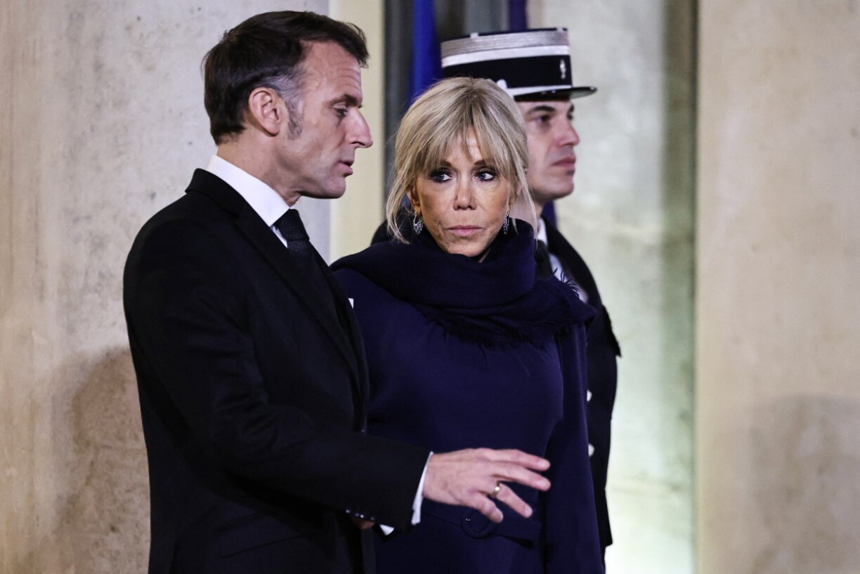 D'Brigitte an den Emmanuel Macron bei der Visitt vum kroatesche Premier Andrej Plenkovic ugangs Dezamber zu Paräis.