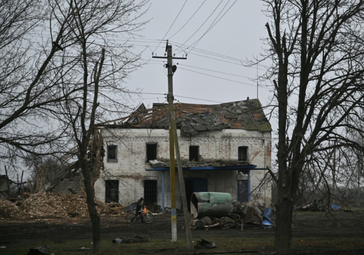 Villages in the Dnipropetrovsk region have been coming under increasing Russian bombardments