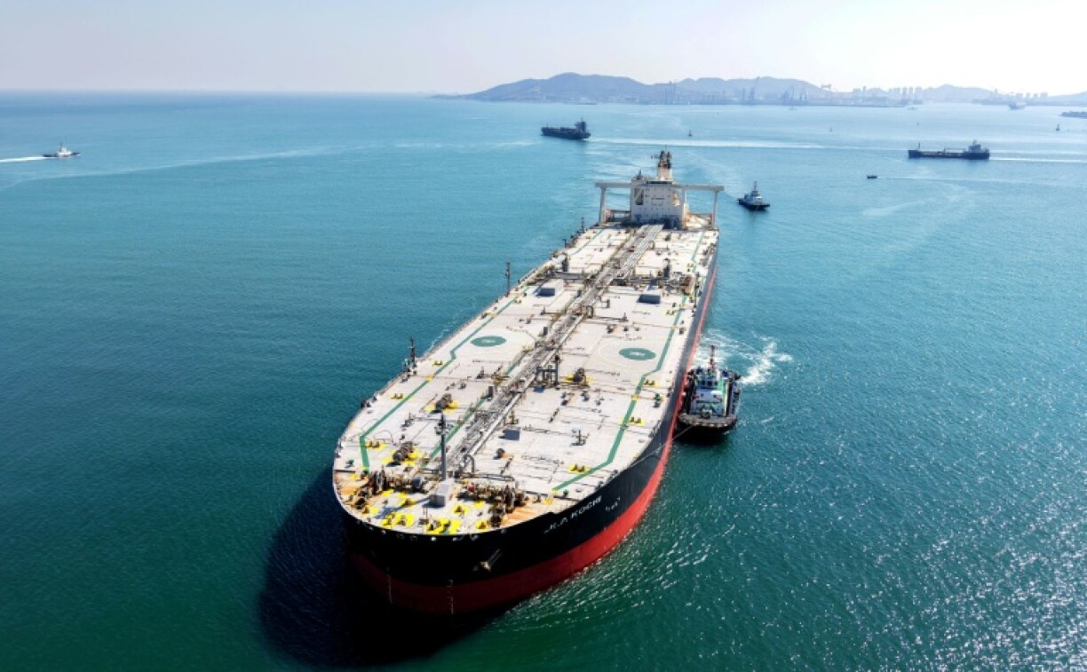 Un pétrolier arrive dans le port de Qingdao, en Chine, le 7 mars 2026