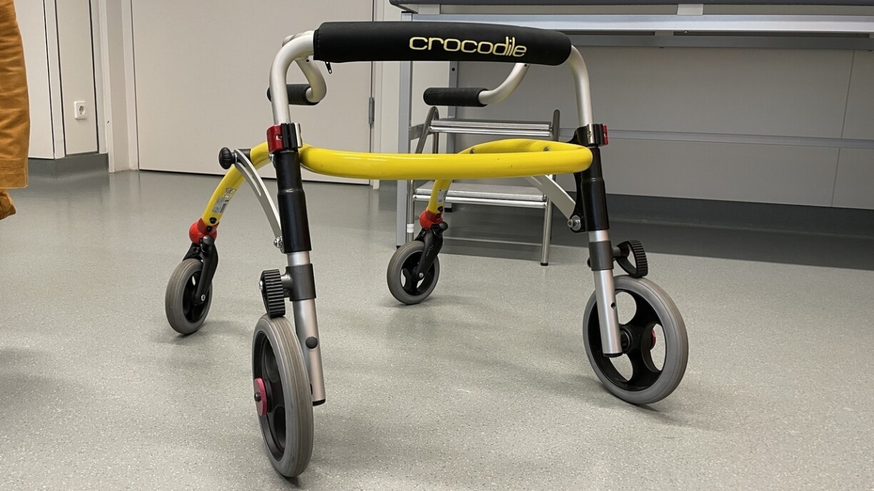 Gabriel relearned how to walk thanks to his 'crocodile'.