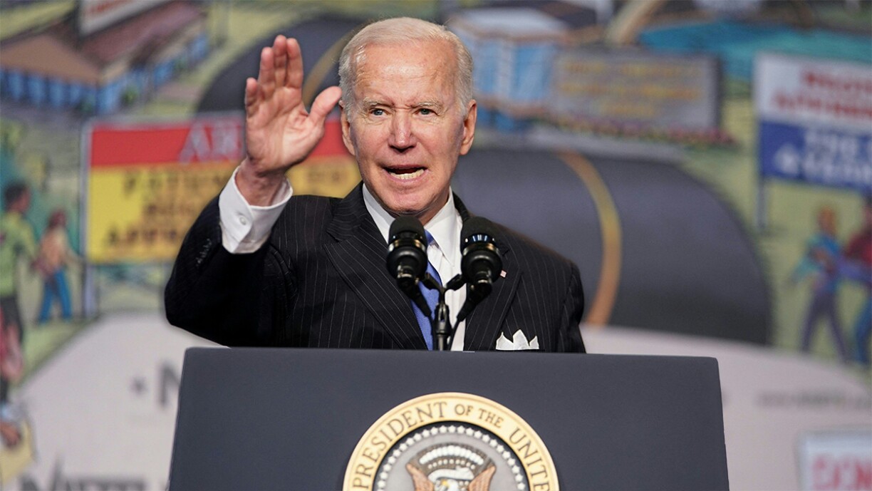 Biden alerte contre le risque d'une