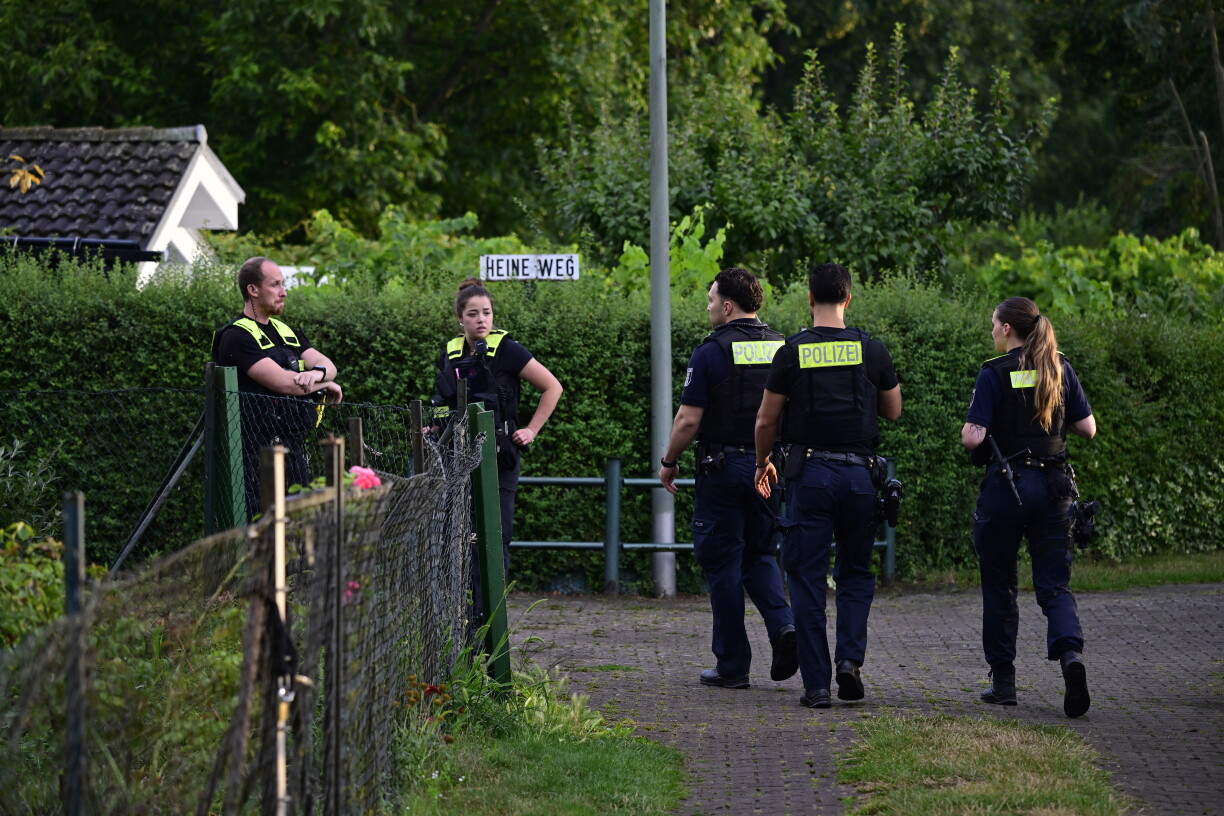 Asaz vun der däitscher Police a Berliner Gaardenanlag