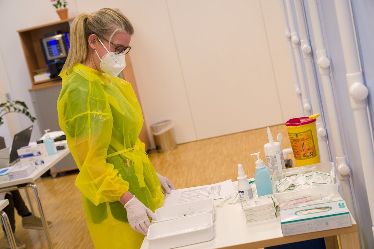 Préparation des vaccinations au Luxembourg le 6 janvier 2021