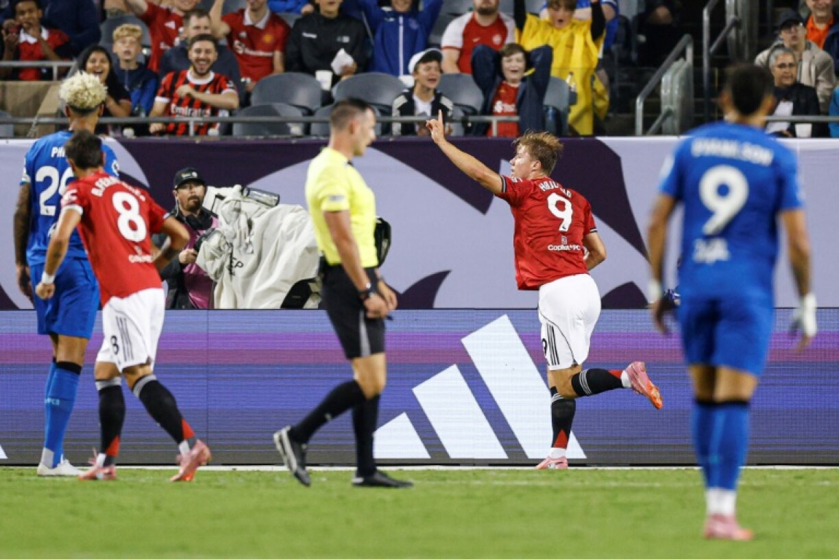 Manchester United forward Rasmus Hojlund celebrates after scoring in a 4-1 win over Bournemouth