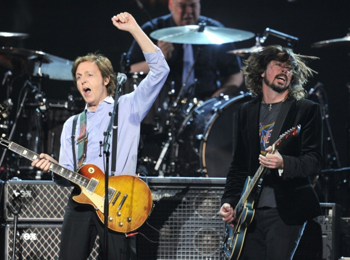 Paul McCartney performs with Dave Grohl in California in February 2012