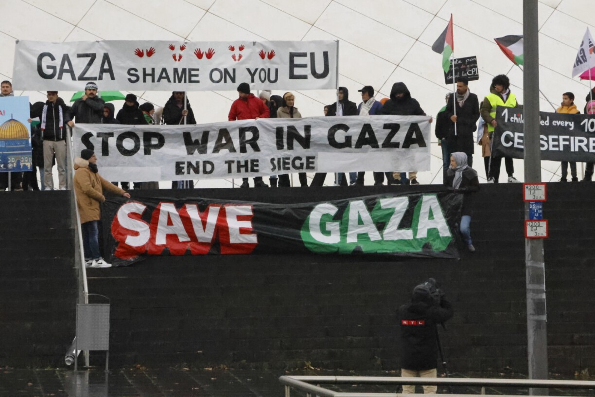 Des images d'une manifestation au Kirchberg