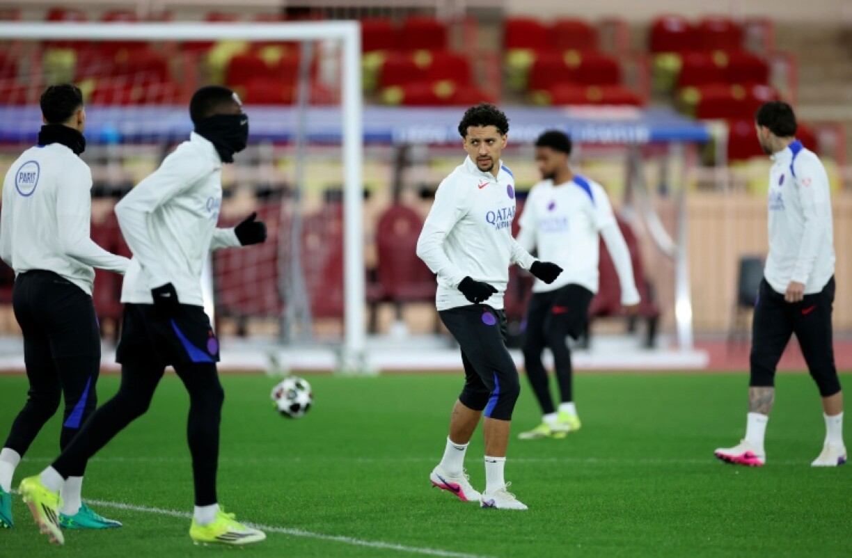 Les joueurs du PSG à l'entraînement au stade Louis II, le 16 février 2026 à la veille du barrage aller de la Ligue des champions contre Monaco