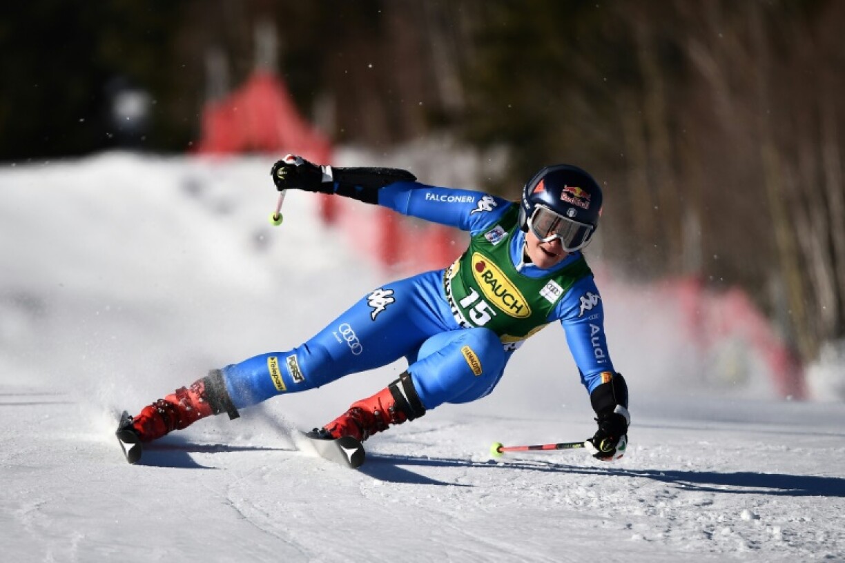 L'Italienne Sofia Goggia dans la première manche du slalom géant de Courchevel le 21 décembre 2021