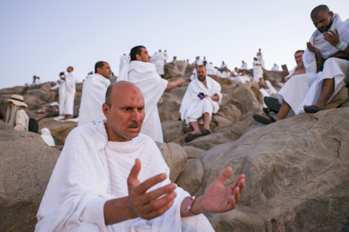 Muslim pilgrims prayed at dawn on Mount Arafat