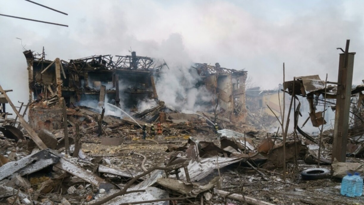 Zerstéierung vun Haiser no der russescher Attack op Dnipro.