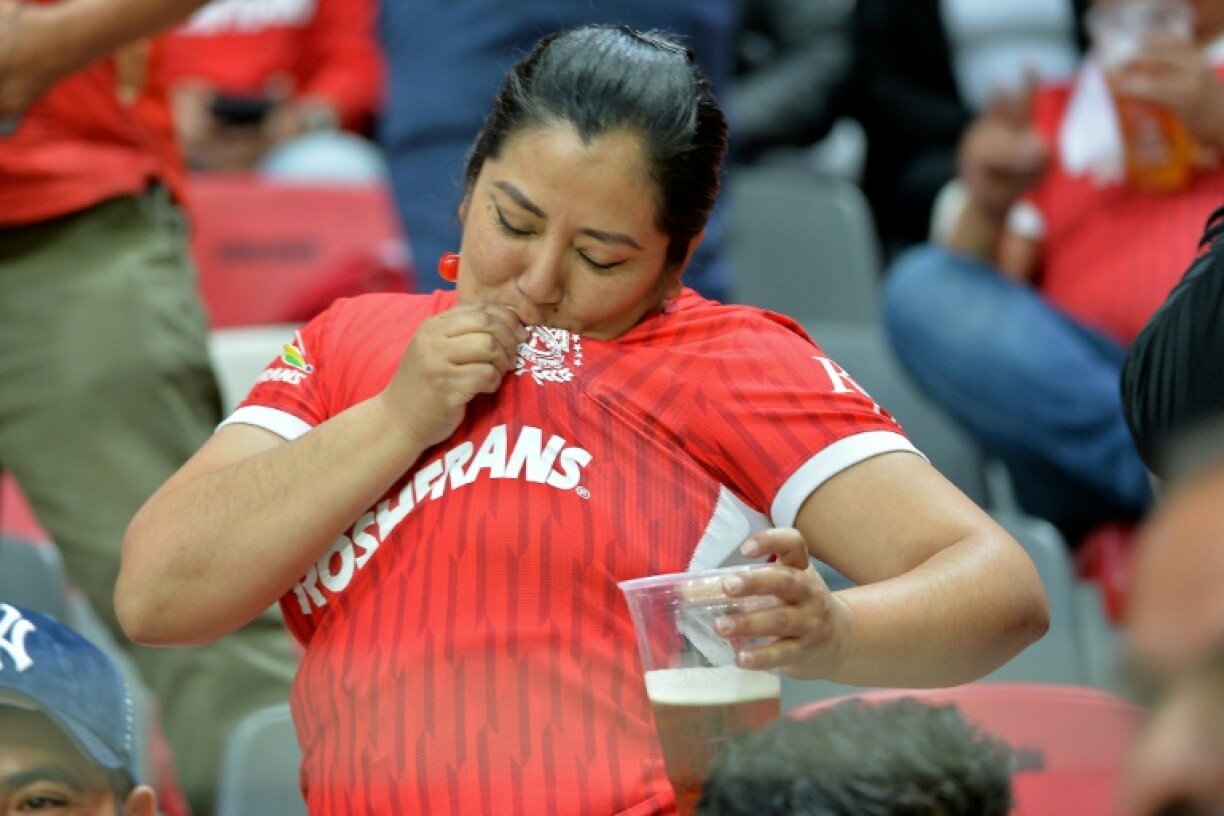 Une supportrice des Mexicains de Toluca pendant la demi-finale de Ligue des champions CONCACAF contre le Los Angeles, au stade Nemesio Diaz stadium de Toluca le 6 mai 2026.