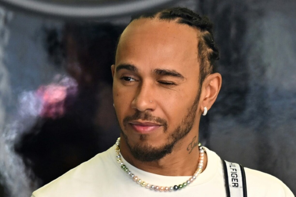 Le Britannique Lewis Hamilton avant les essais du GP de Bahreïn de Formule 1, le 29 février 2024 à Sakhir