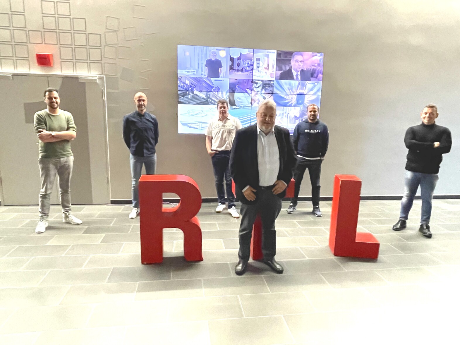 De Robert Goebbels an der RTL City fir den RTL-Afterwork.