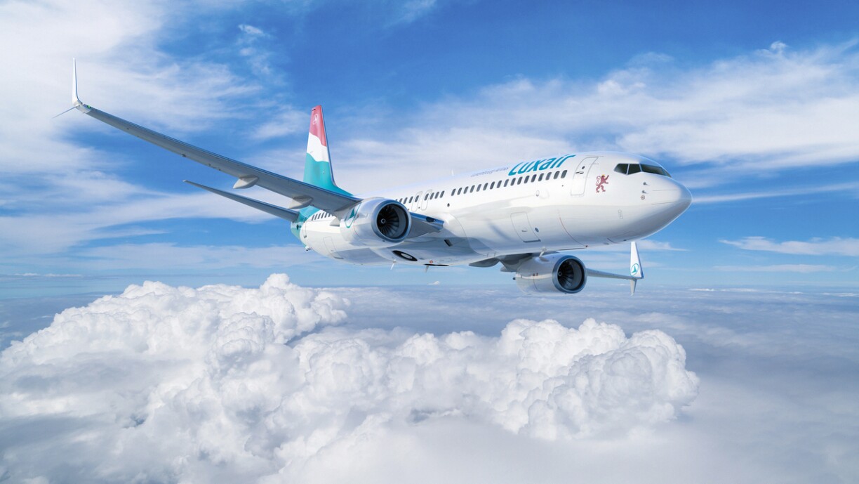 Eng Beispillfoto vun enger Boeing 737-8 am Luxair-Design.