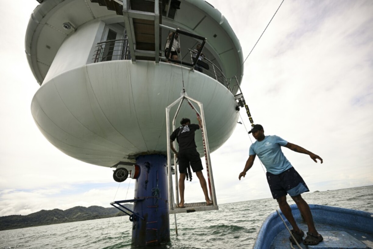 Rudiger Koch has received visits to his underwater home from his doctor and his family -- but has not gone to the surface himself