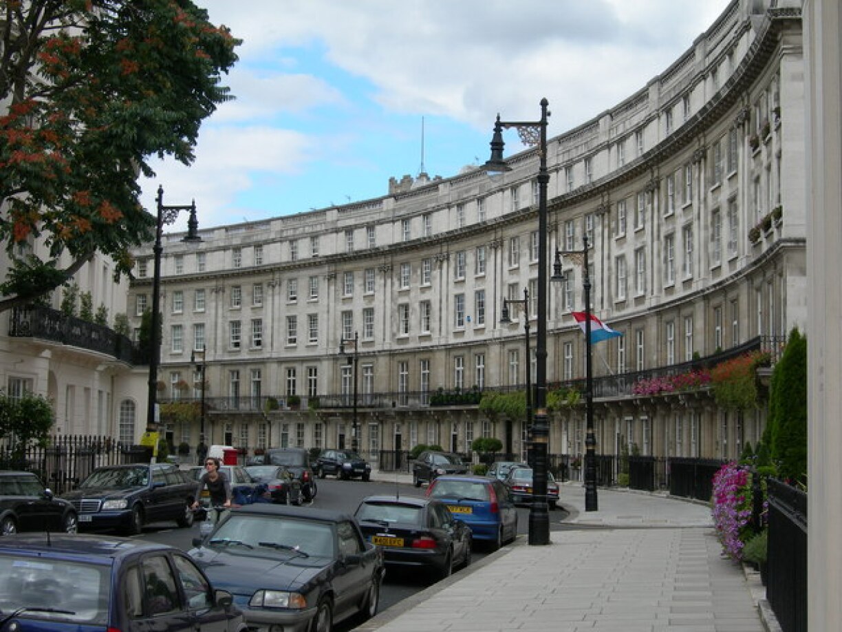 27 Wilton Crescent in London's Belgravia, home of the current Luxembourgish Embassy and the HQ of the wartime government in exile.