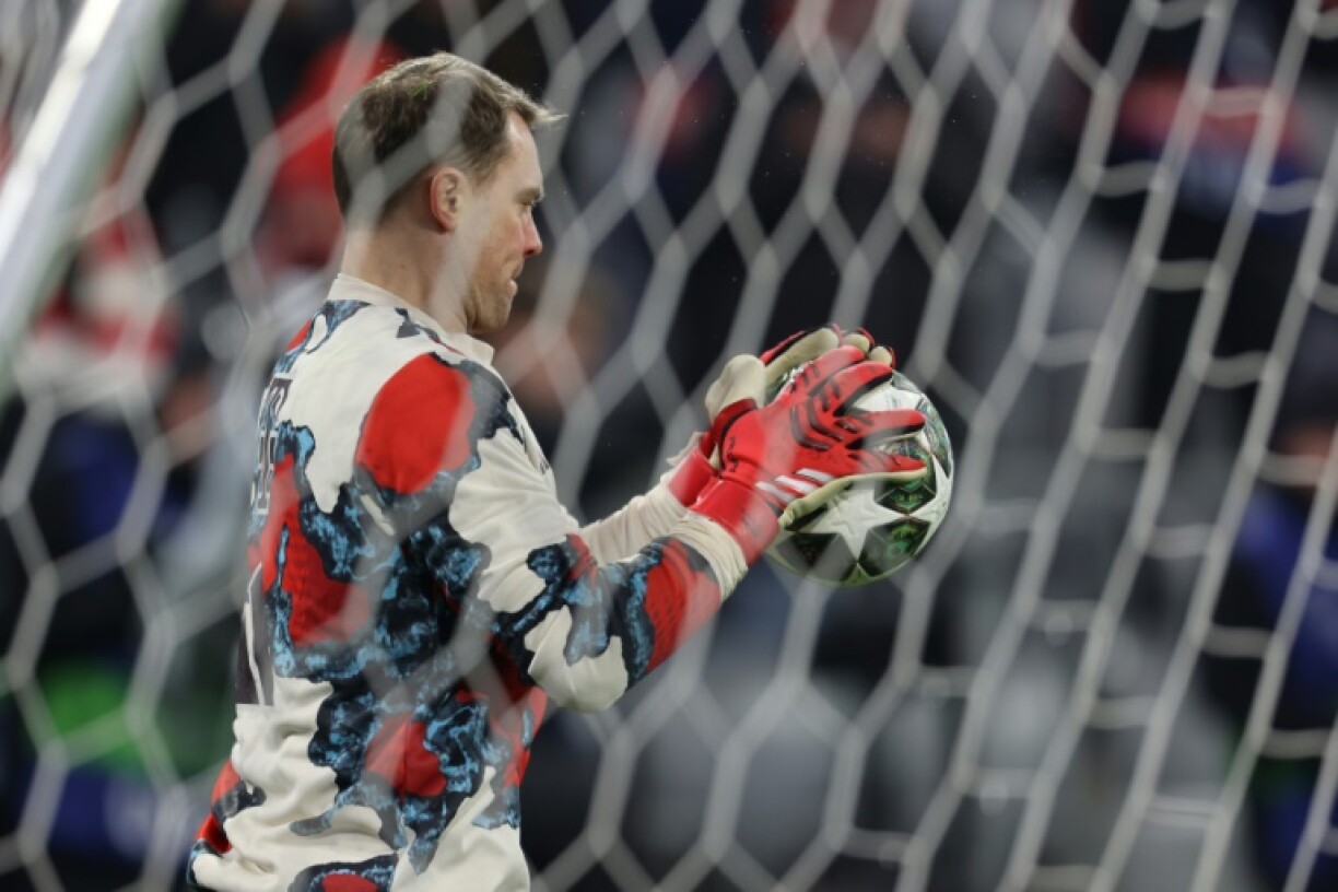 Bayern Munich's German goalkeeper Manuel Neuer