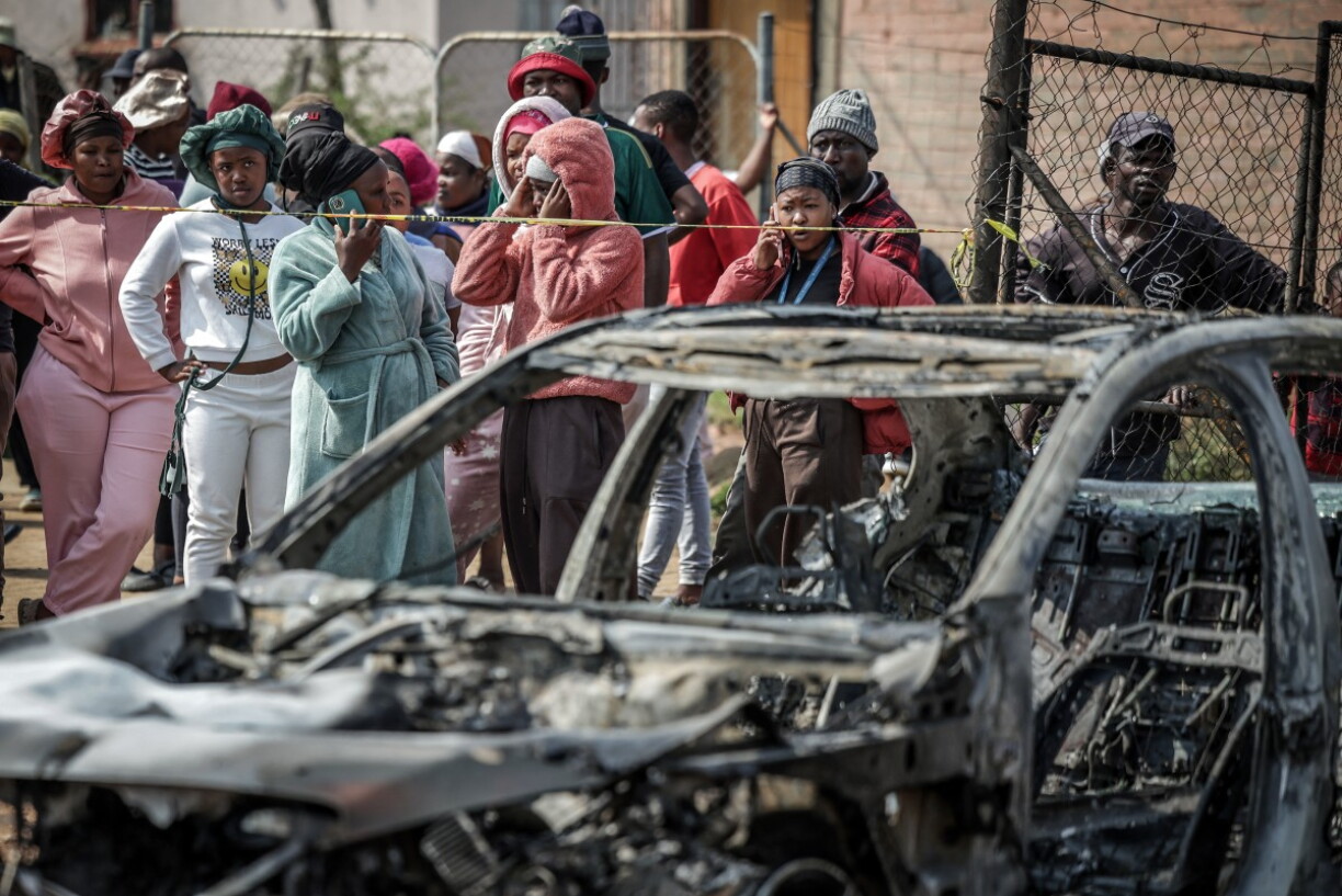Zwee Gefierer goufe virun der Flucht a Brand gesat.