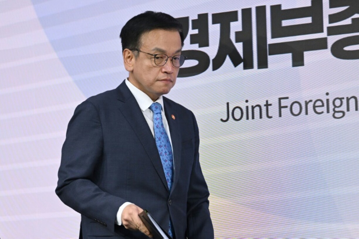 Finance Minister Choi Sang-mok is now stepping into the roles of both acting president and prime minister