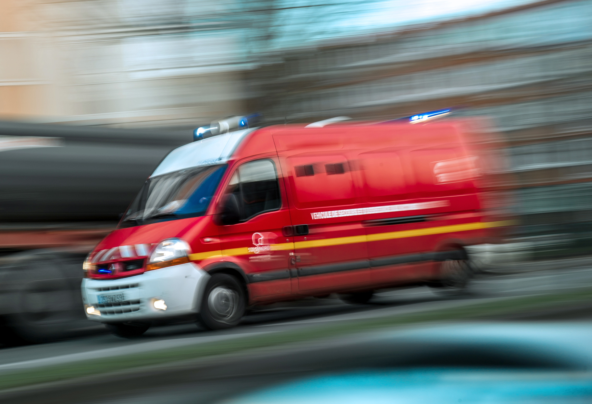 Accident ce mardi matin: Un camion sur le flanc, l'A30 est coupée