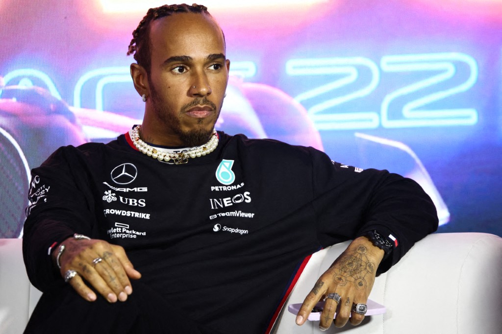 Formule 1 : Lewis Hamilton rejoindra Ferrari en 2025 - RTL Infos