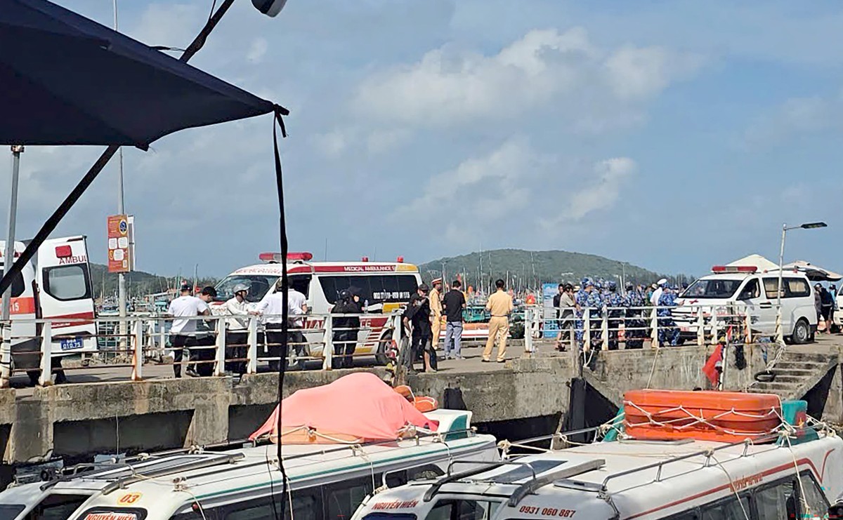 Vietnam: 15 Doudesaffer bei engem Bootsaccident